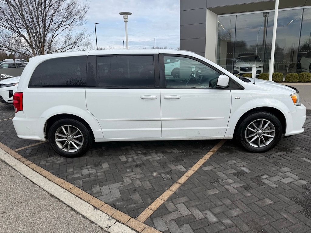 Used 2014 Dodge Grand Caravan SE Minivan/Van