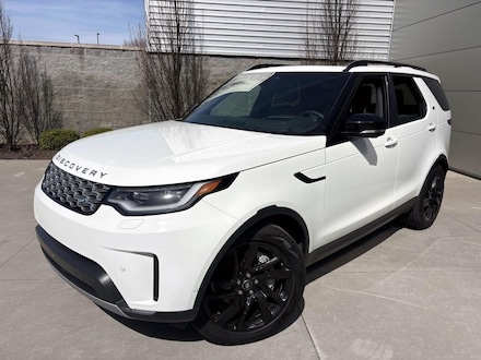 2025 Land Rover Discovery S SUV