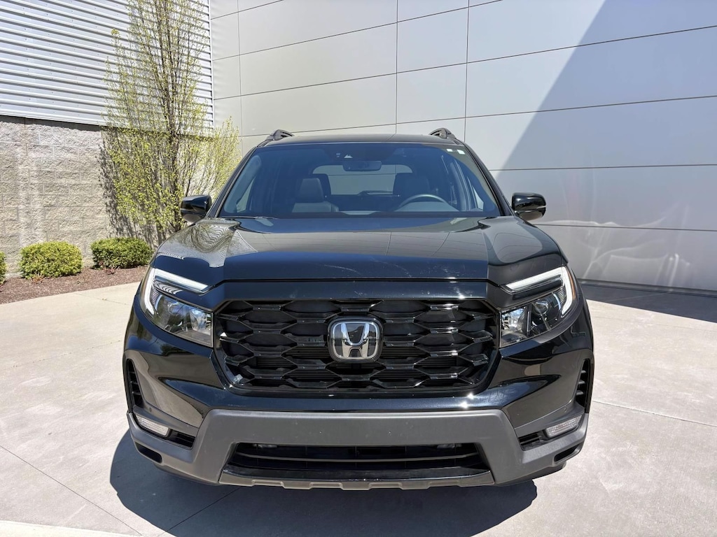 Used 2023 Honda Passport Elite SUV