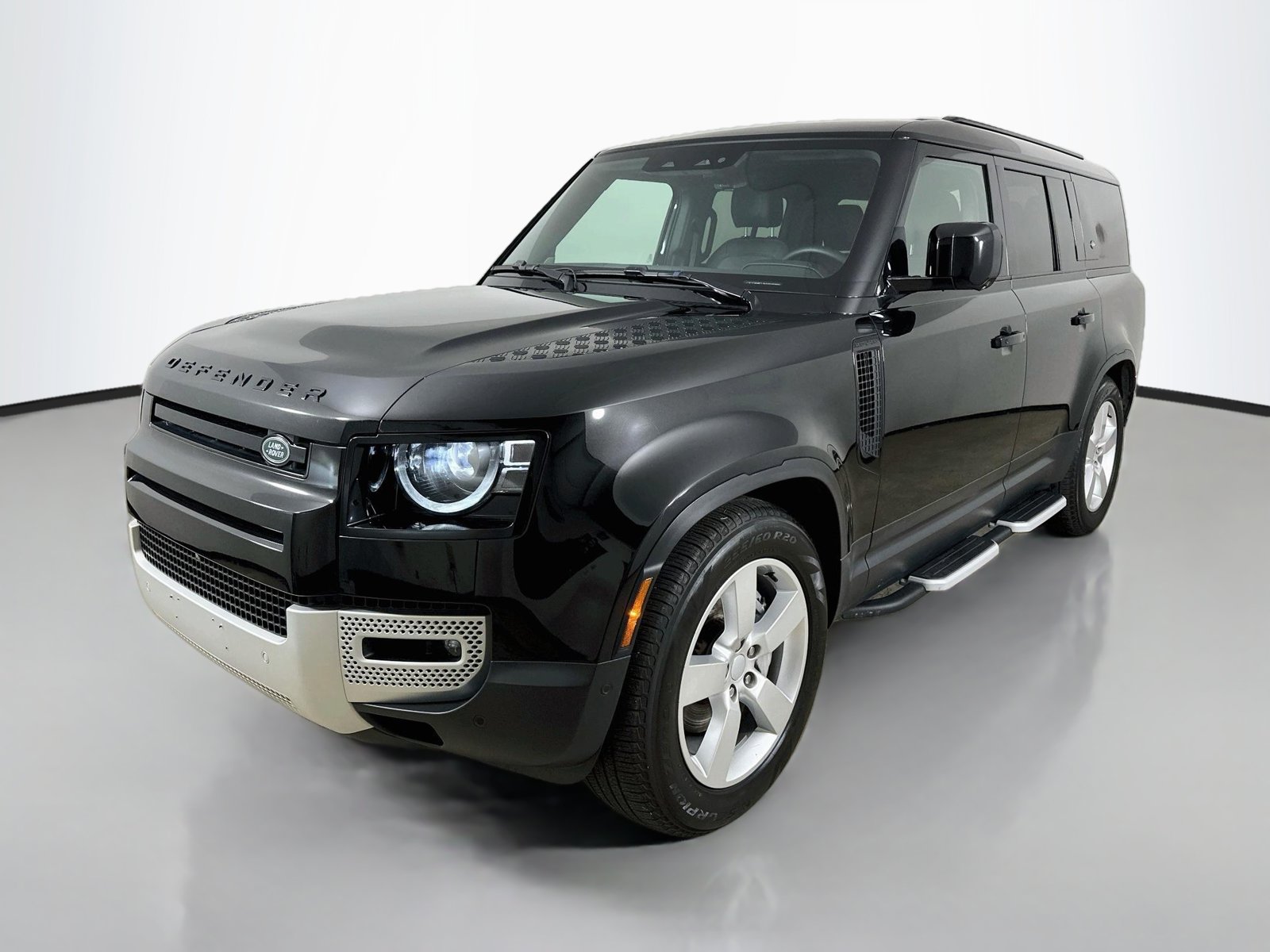  Land Rover Defender 130