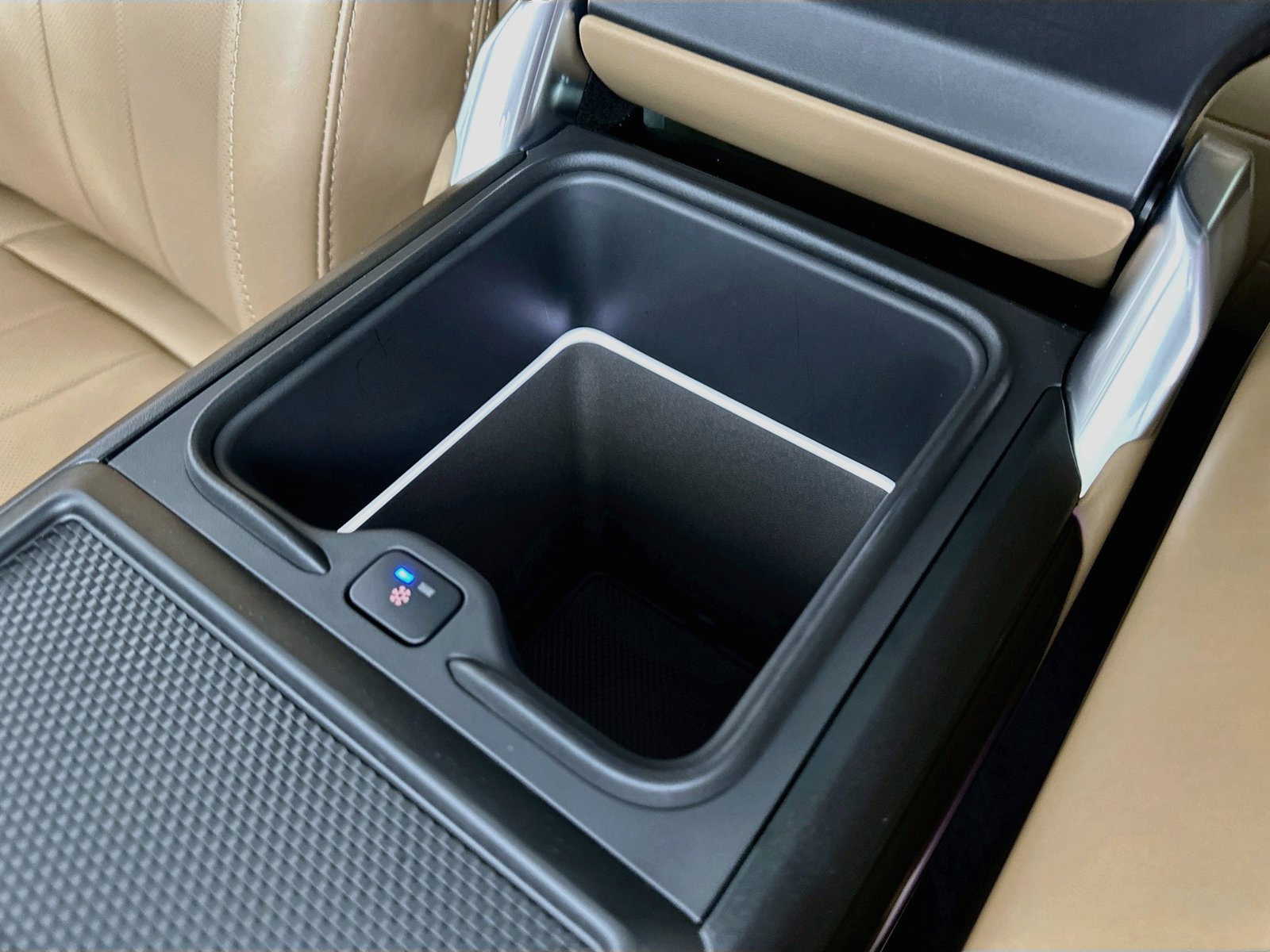 2026 Land Rover Range Rover SE - Photo 29