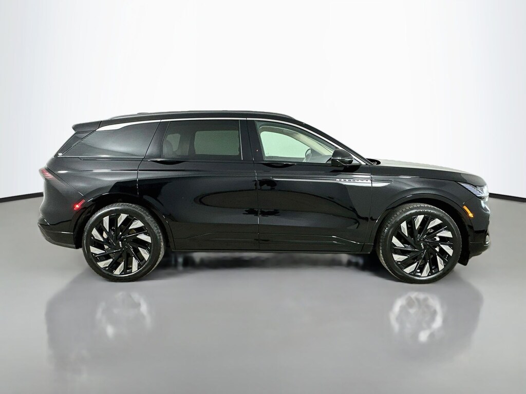 Used 2025 Lincoln Nautilus Black Label SUV