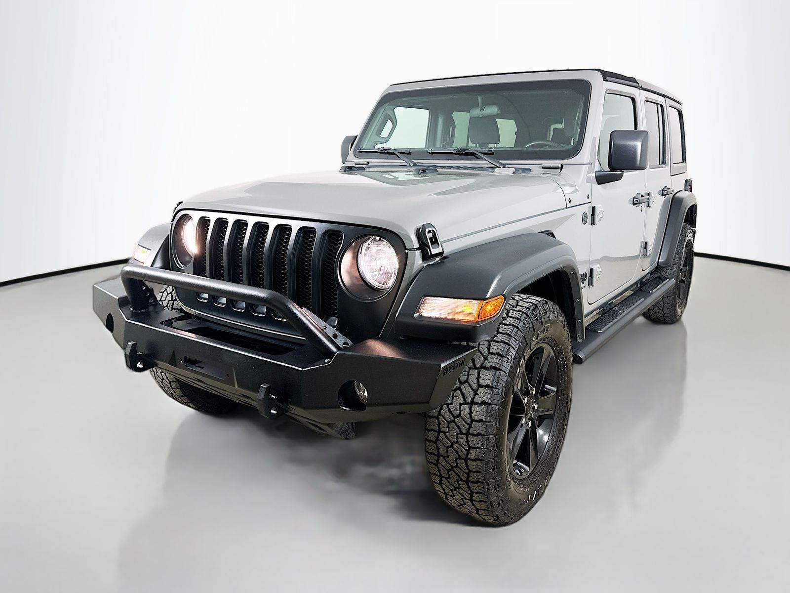 2023 Jeep Wrangler Altitude's photo