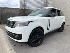 2026 Land Rover Range Rover SE SUV