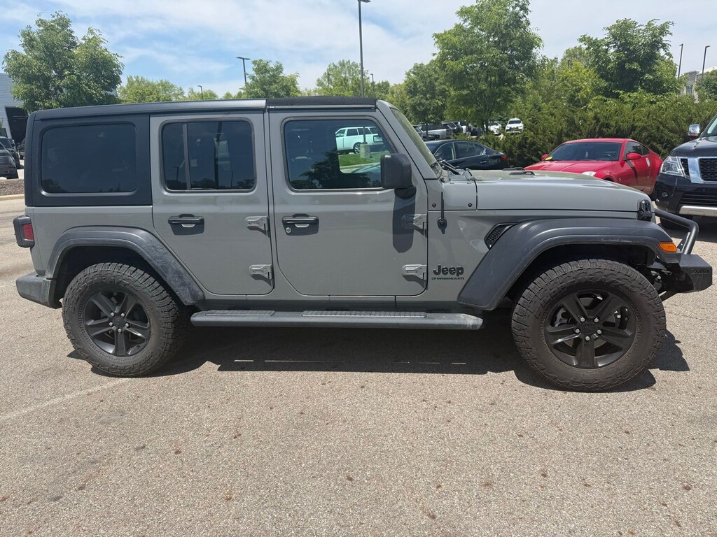 Used 2023 Jeep Wrangler Sport SUV