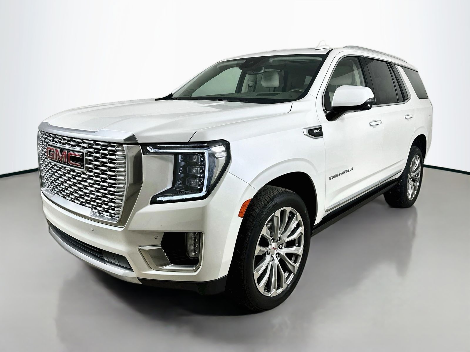 2023 GMC Yukon