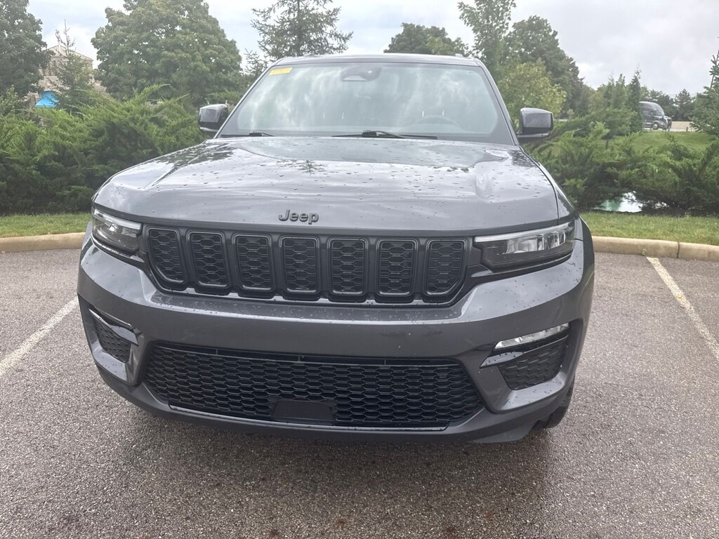 Used 2024 Jeep Grand Cherokee Limited SUV