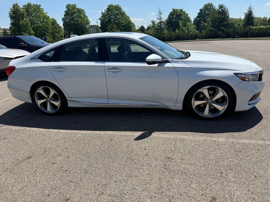 Used 2018 Honda Accord Touring Sedan