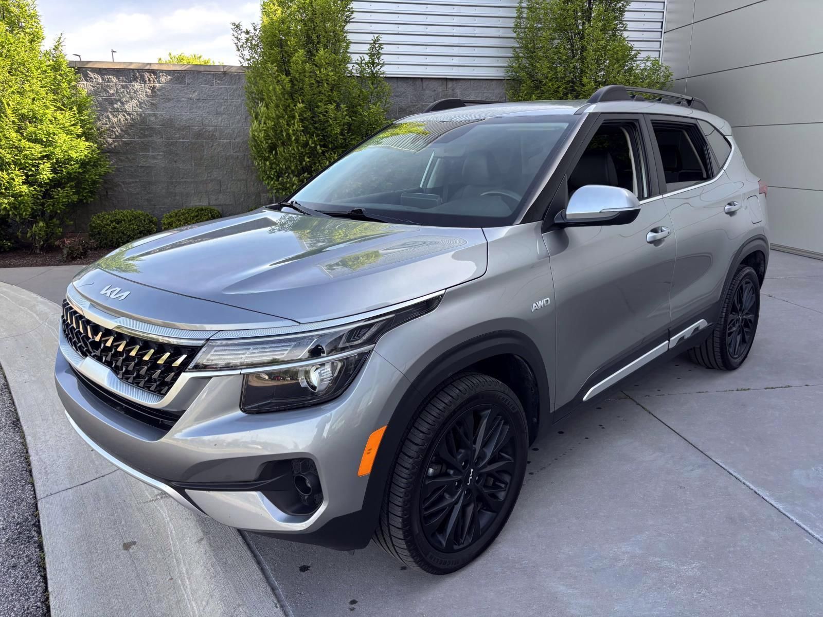 2022 Kia Seltos Nightfall