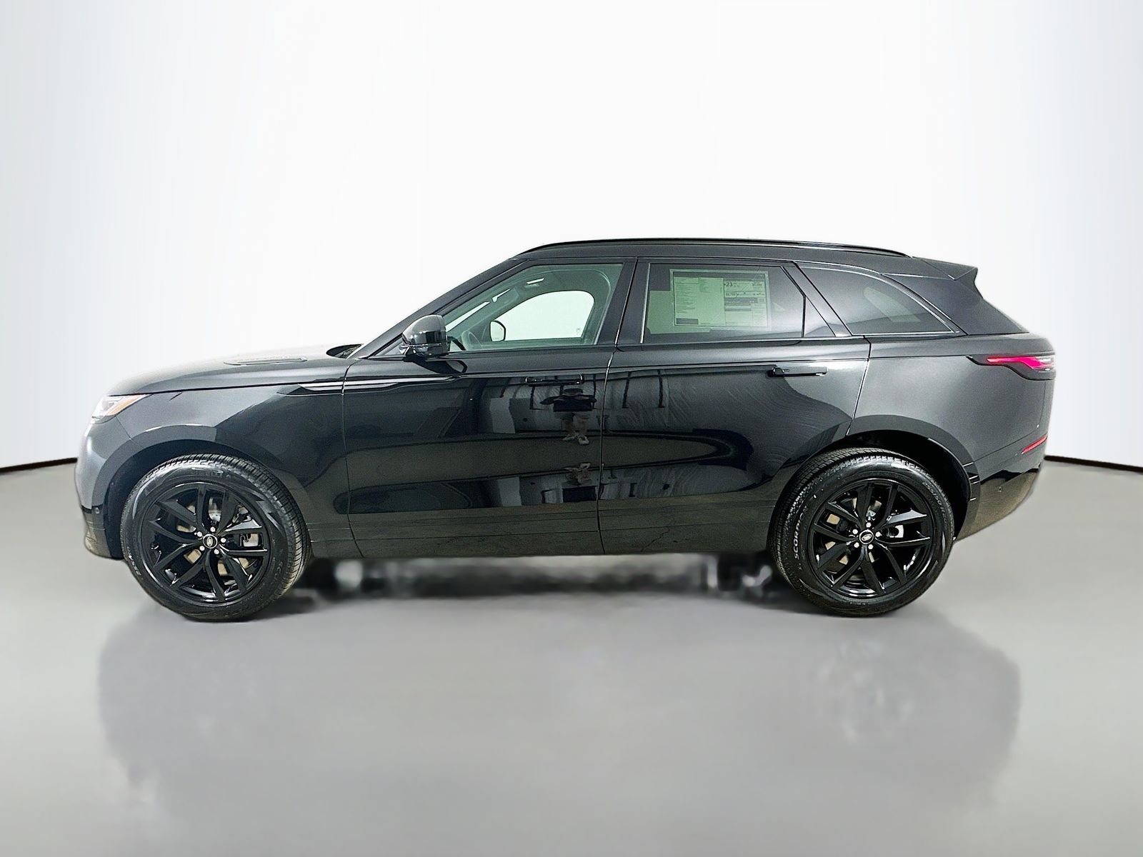 2026 Land Rover Range Rover Velar Dynamic SE - Photo 8