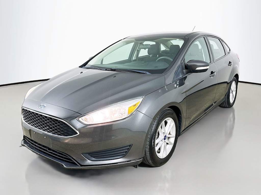 Used 2016 Ford Focus SE Sedan