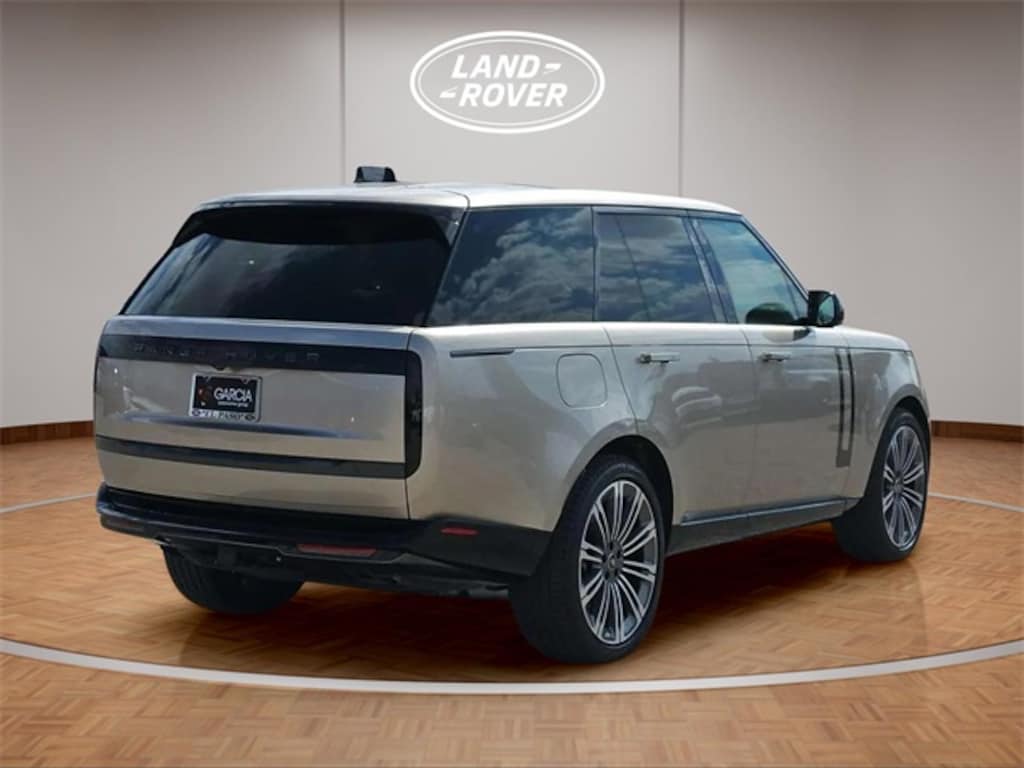 Used 2024 Land Rover Range Rover SE SUV