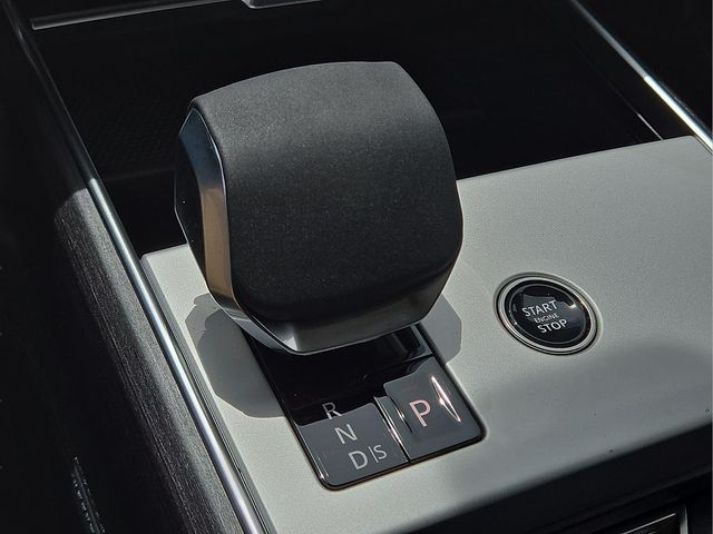 2026 Land Rover Range Rover SE - Photo 23