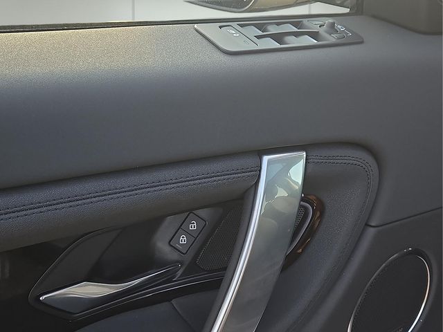 2025 Land Rover Discovery Sport S - Photo 13