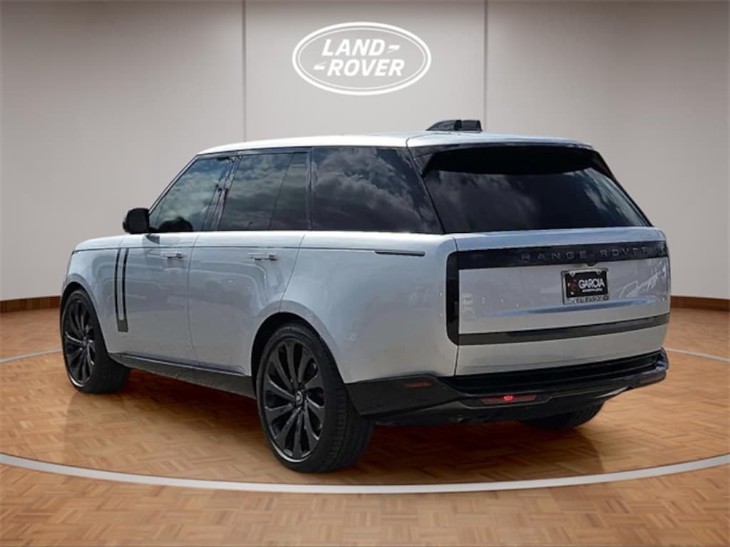 Used 2025 Land Rover Range Rover SE SUV