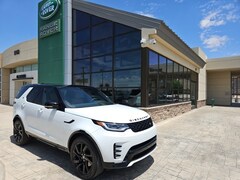 2025 Land Rover Discovery Dynamic SE SUV