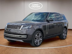 2025 Land Rover Range Rover SE 550PS SUV