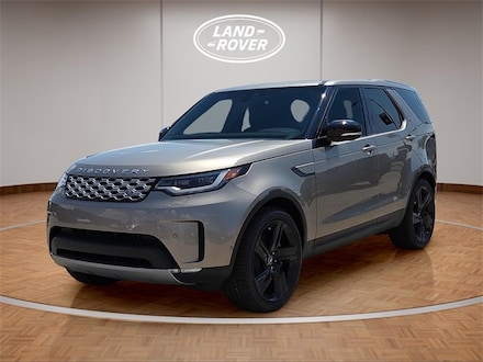 2025 Land Rover Discovery S SUV