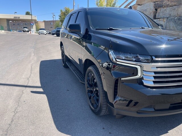 Used 2022 Chevrolet Tahoe High Country with VIN 1GNSKTKL5NR259203 for sale in El Paso, TX