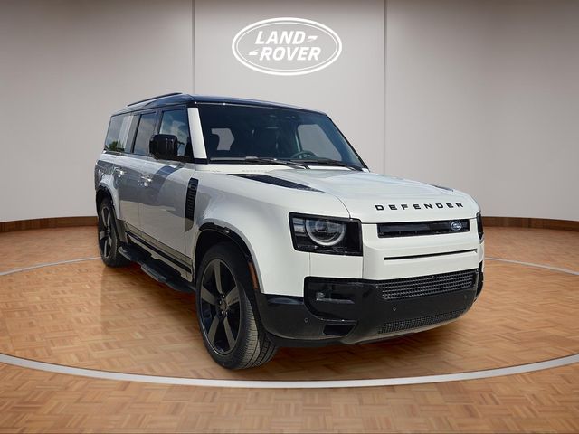 2026 Land Rover Defender X-Dynamic SE - Photo 6