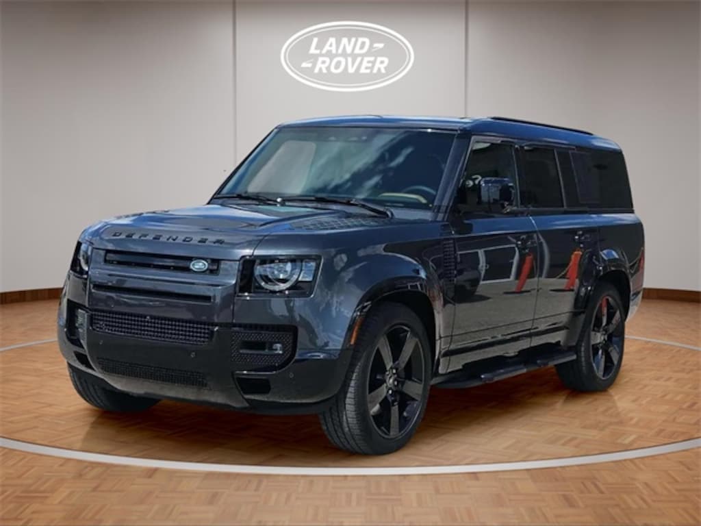 New 2025 Land Rover Defender 130 X-Dynamic SE SUV