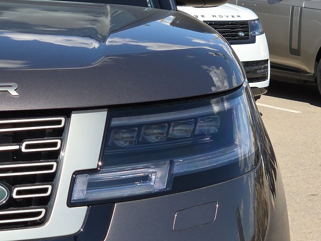 2025 Land Rover Range Rover SE - Photo 8