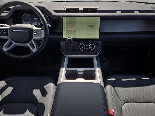 2026 Land Rover Defender X-Dynamic SE - Photo 13