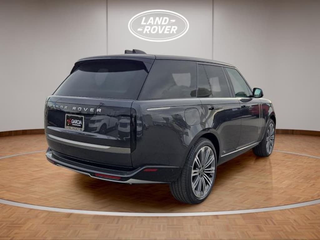 New 2025 Land Rover Range Rover SE 530PS SUV