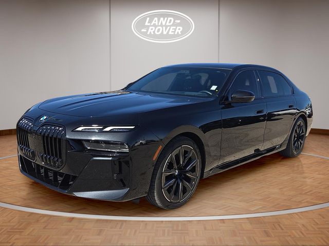 2023 BMW 7 Series 760i xDrive's photo