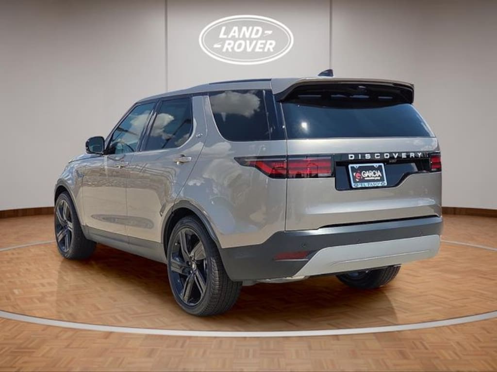 New 2025 Land Rover Discovery S SUV