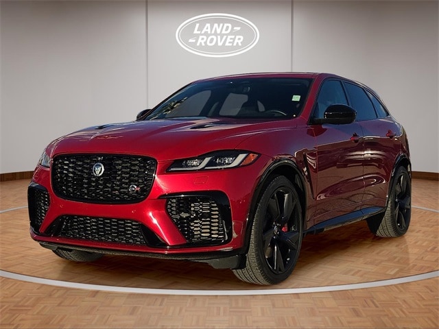 2024 Jaguar F-PACE SVR's photo
