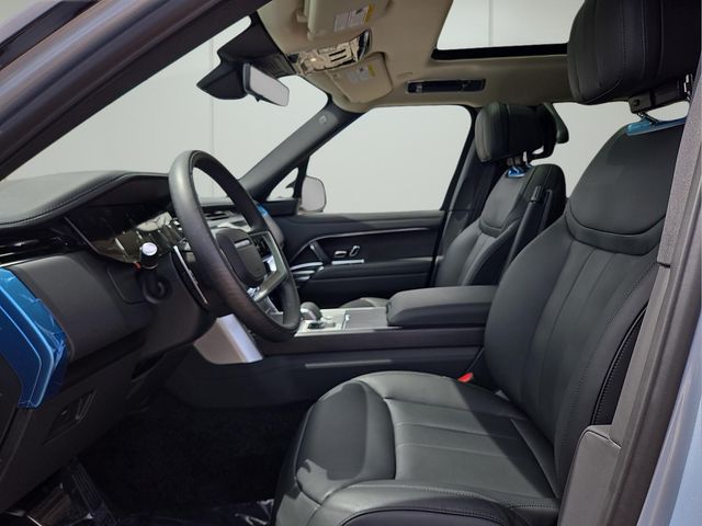 2026 Land Rover Range Rover SE - Photo 16