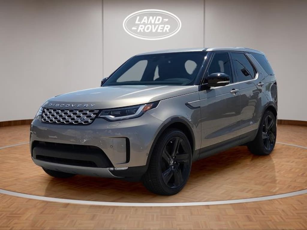 New 2025 Land Rover Discovery S SUV