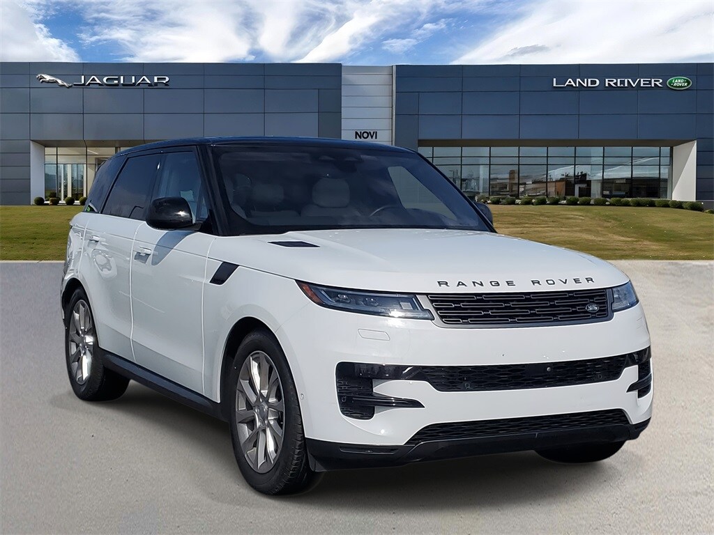 2023 Land Rover Range Rover Sport SE photo 4