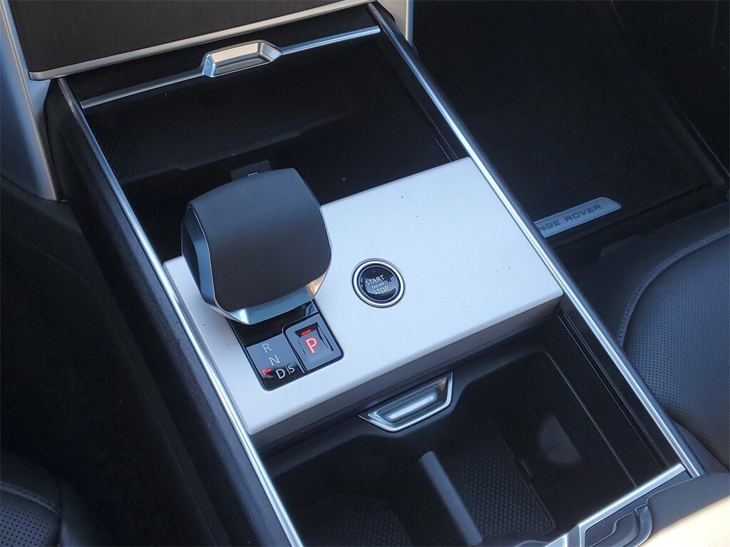 2026 Land Rover Range Rover SE - Photo 23