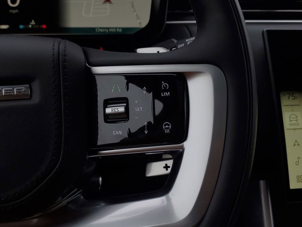 2026 Land Rover Range Rover SE - Photo 17