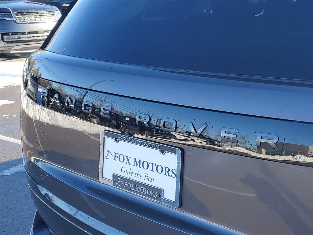 2026 Land Rover Range Rover SE - Photo 6