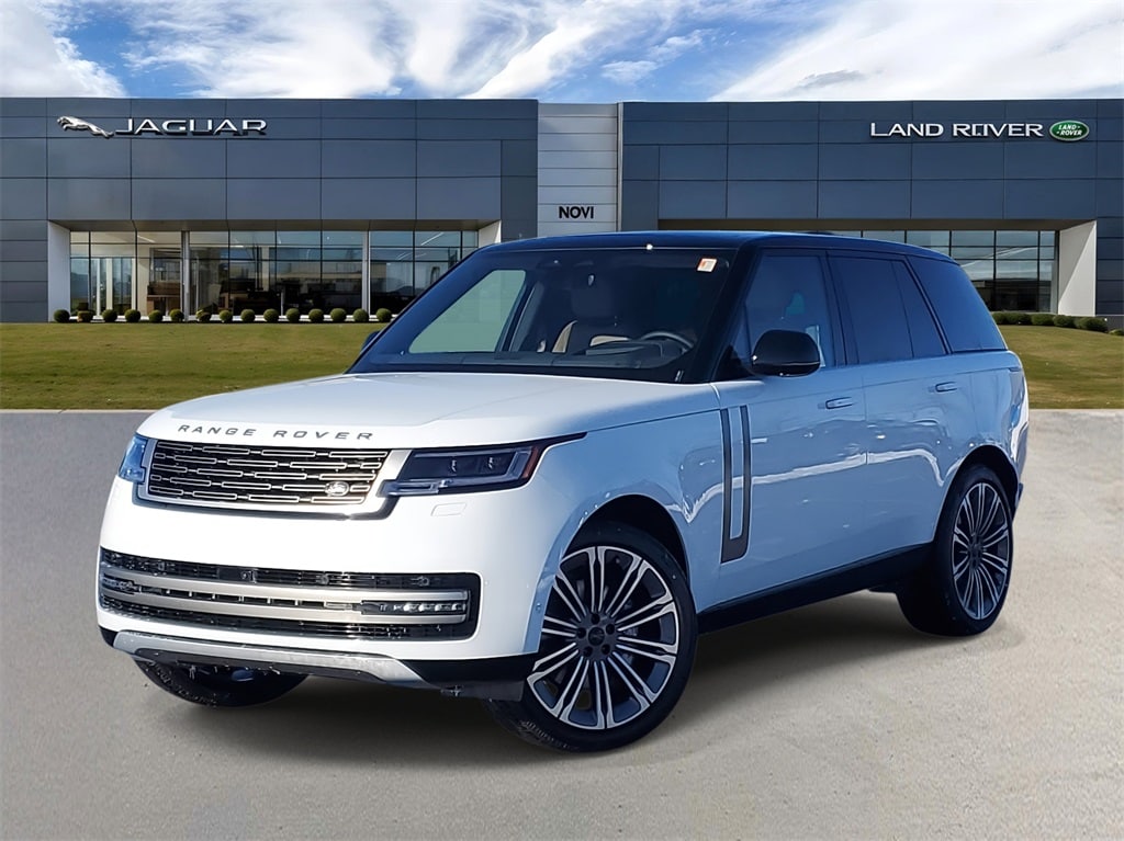 2026 Land Rover Range Rover SUV 