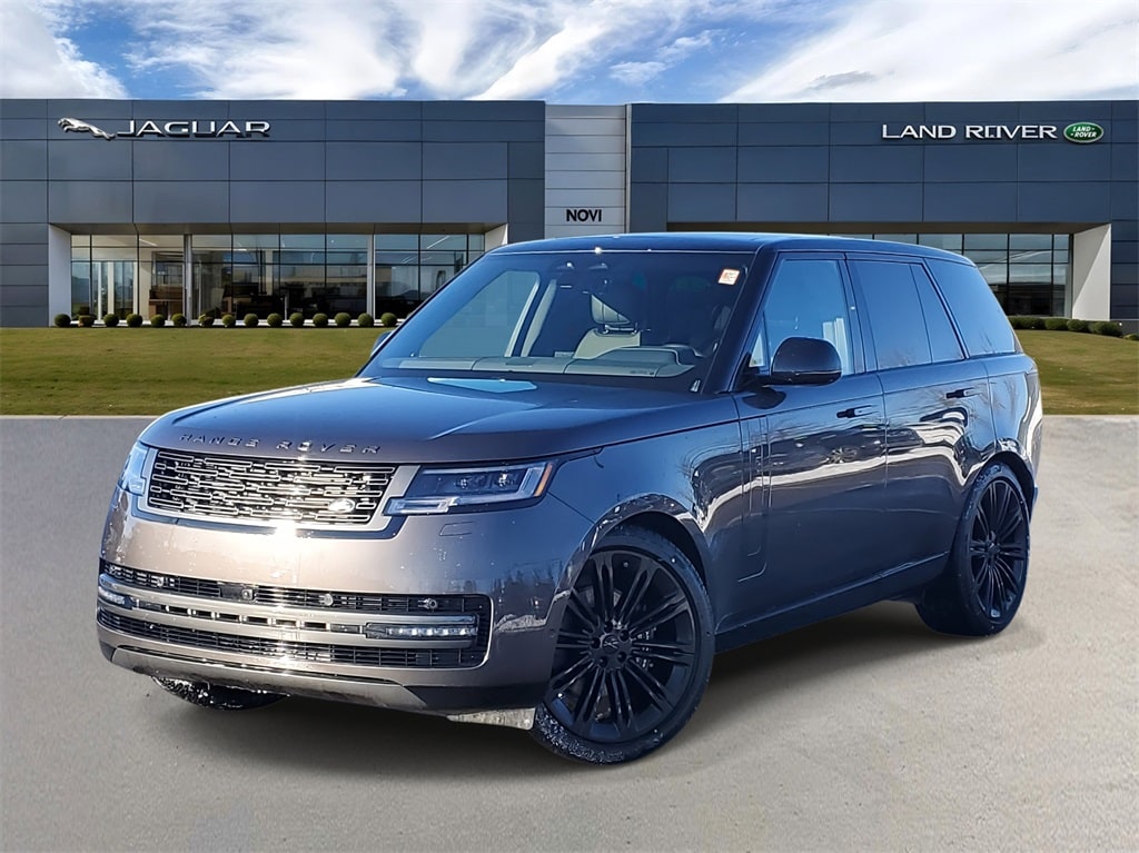 2026 Land Rover Range Rover SUV 
