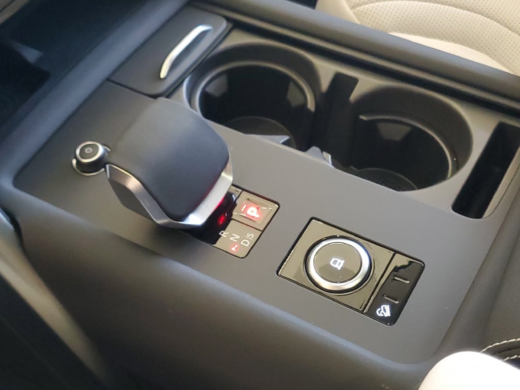 2026 Land Rover Discovery Dynamic SE - Photo 25