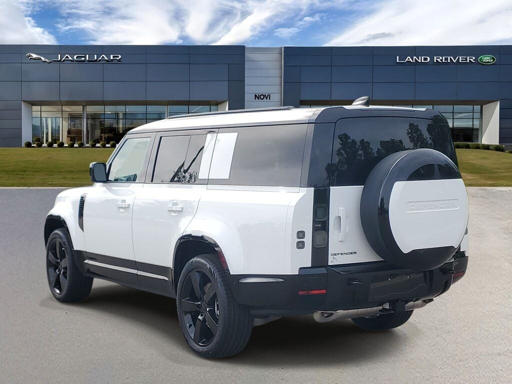 New 2026 Land Rover Defender 130 X-Dynamic SE SUV