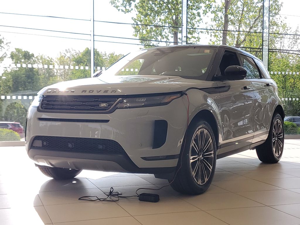 2026 Land Rover Range Rover Evoque S's photo