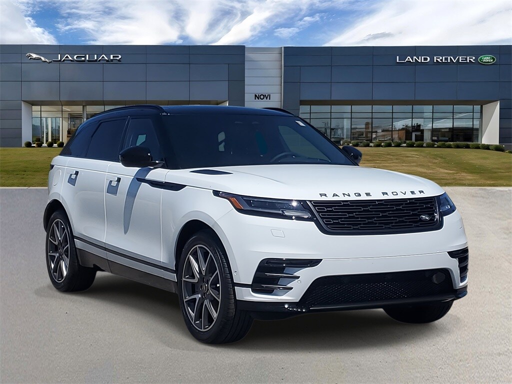 2026 Land Rover Range Rover Velar SE photo 4