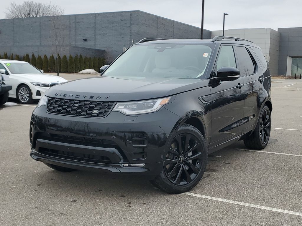 2026 Land Rover Discovery Dynamic SE