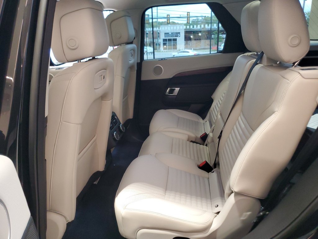 2026 Land Rover Discovery Dynamic SE - Photo 26