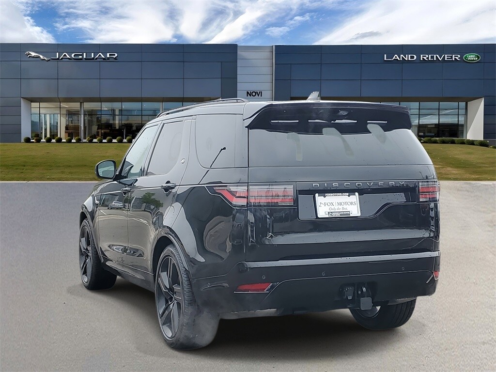 2025 Land Rover Discovery SE photo 2