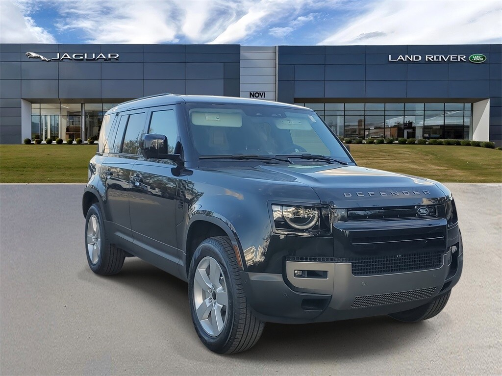 2026 Land Rover Defender 110 S photo 4