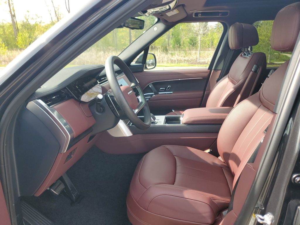 2026 Land Rover Range Rover SE - Photo 12