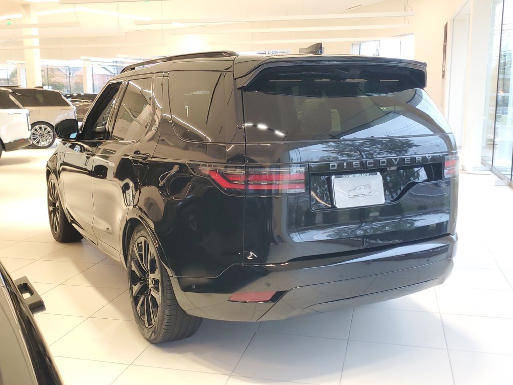 2026 Land Rover Discovery Dynamic SE - Photo 4