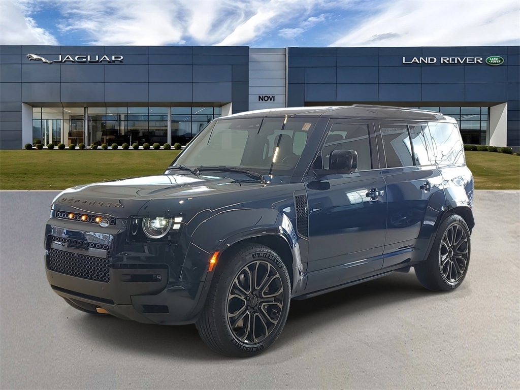 2026 Land Rover Defender 110 SUV 